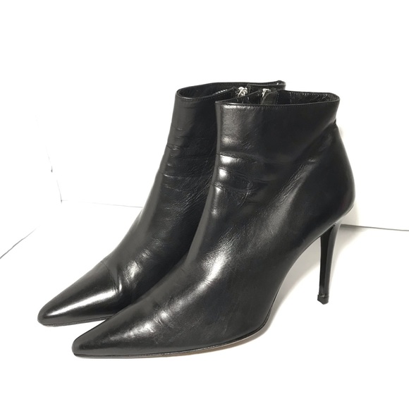 St. John Collection Black Leather Ankle Zip $698 - Picture 2 of 8
